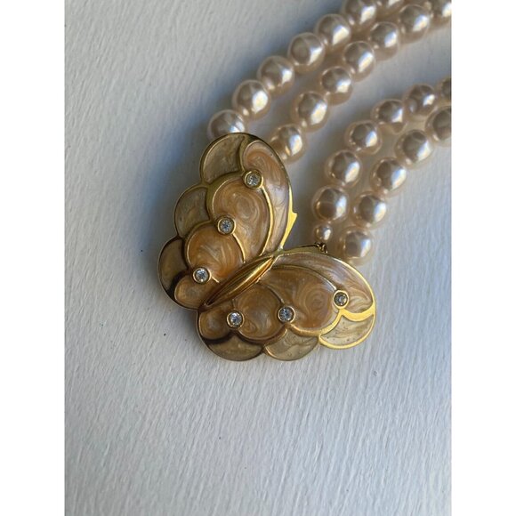 VINTAGE SIGNED K.J.L. FOR AVON FAUX PEARLS WITH ENAMEL BUTTERFLY 18" NECKLACE - Picture 7 of 16